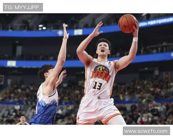 CBA精彩对决江苏队迎战辽宁队直播全程回顾与精彩瞬间分享 CBA精彩对决江苏队迎战辽宁队直播全程回顾与精彩瞬间分享