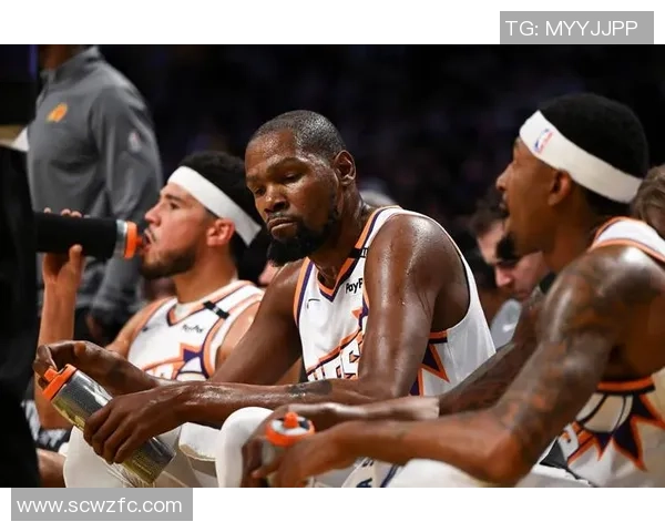 德文布克:从天赋少年到NBA超级巨星的成长之路 德文布克:从天赋少年到NBA超级巨星的成长之路