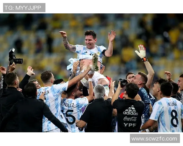 谢尔菲德迎战曼联激战在即球迷期待精彩对决与惊喜时刻